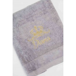 OUTLET Ręcznik bawełniany jasny szary 70x140 cm z haftem Diana