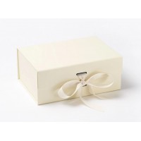 Oryginalne Giftboxy Na Prezent Dla Świadkowej | ShebyWedding